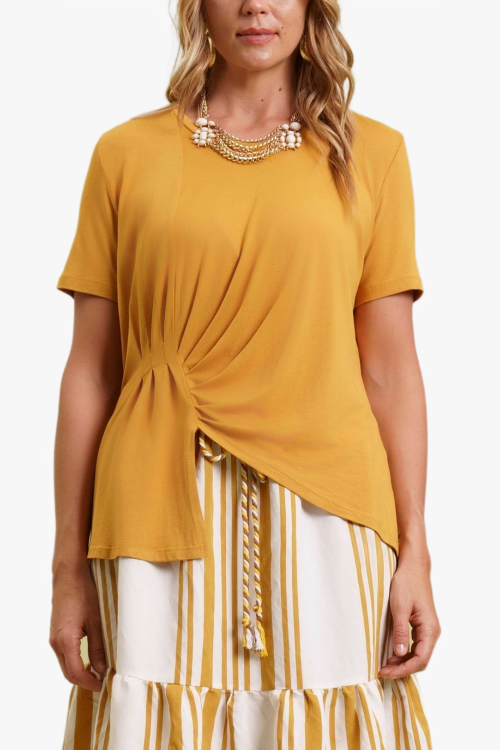 T-SHIRT CON DRAPPEGGIO