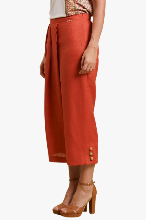 PANTALONE CON PIEGHE