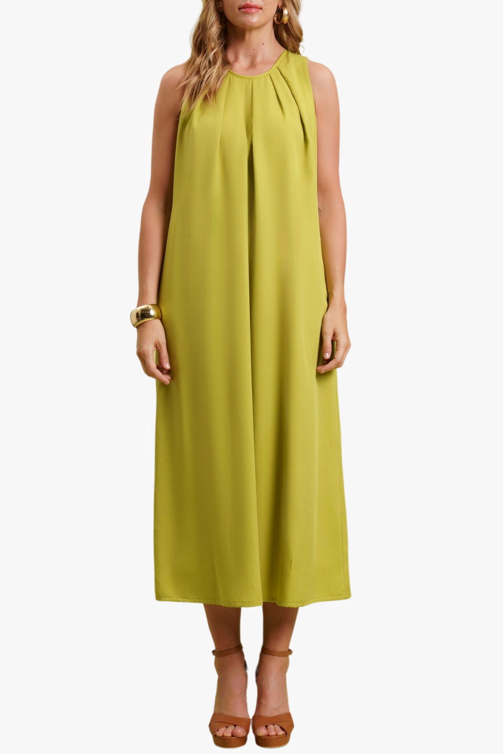 ABITO LUNGO CON PIEGHE