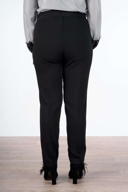 PANTALONE BASICO CON SPACCHETTI