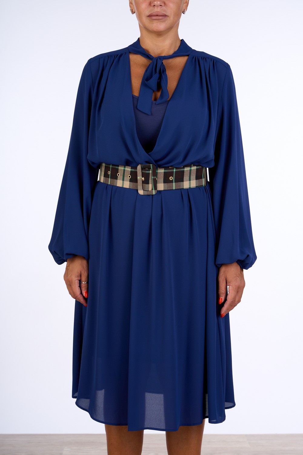 ABITO MINI CON CALZA E CINTURA